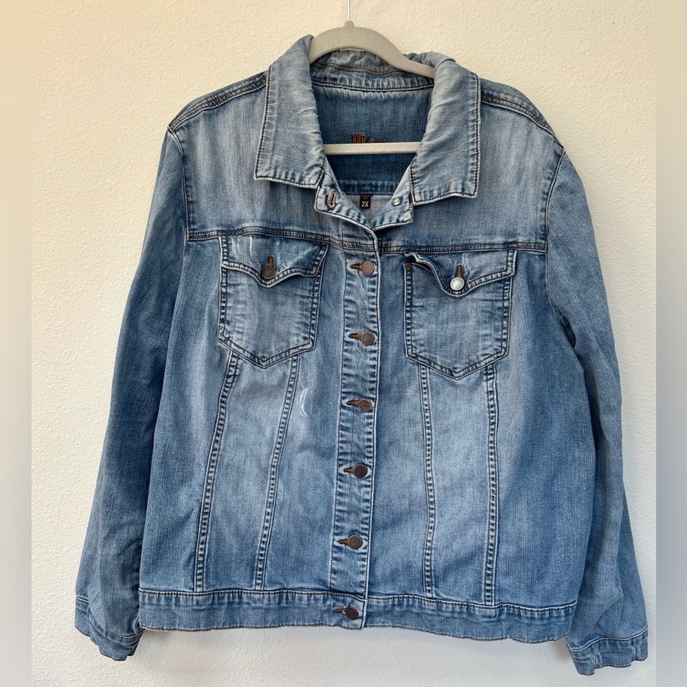 KUT from the Kloth Distressed Denim Jacket, Size 2X, EUC